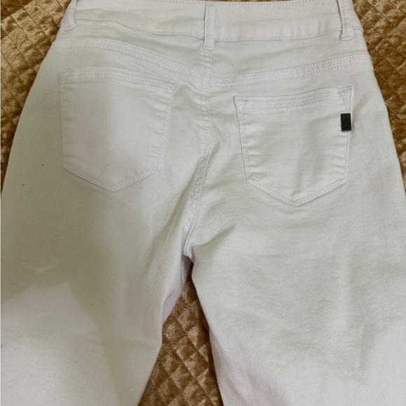 White Skinny Jeans - Picture 6 of 6